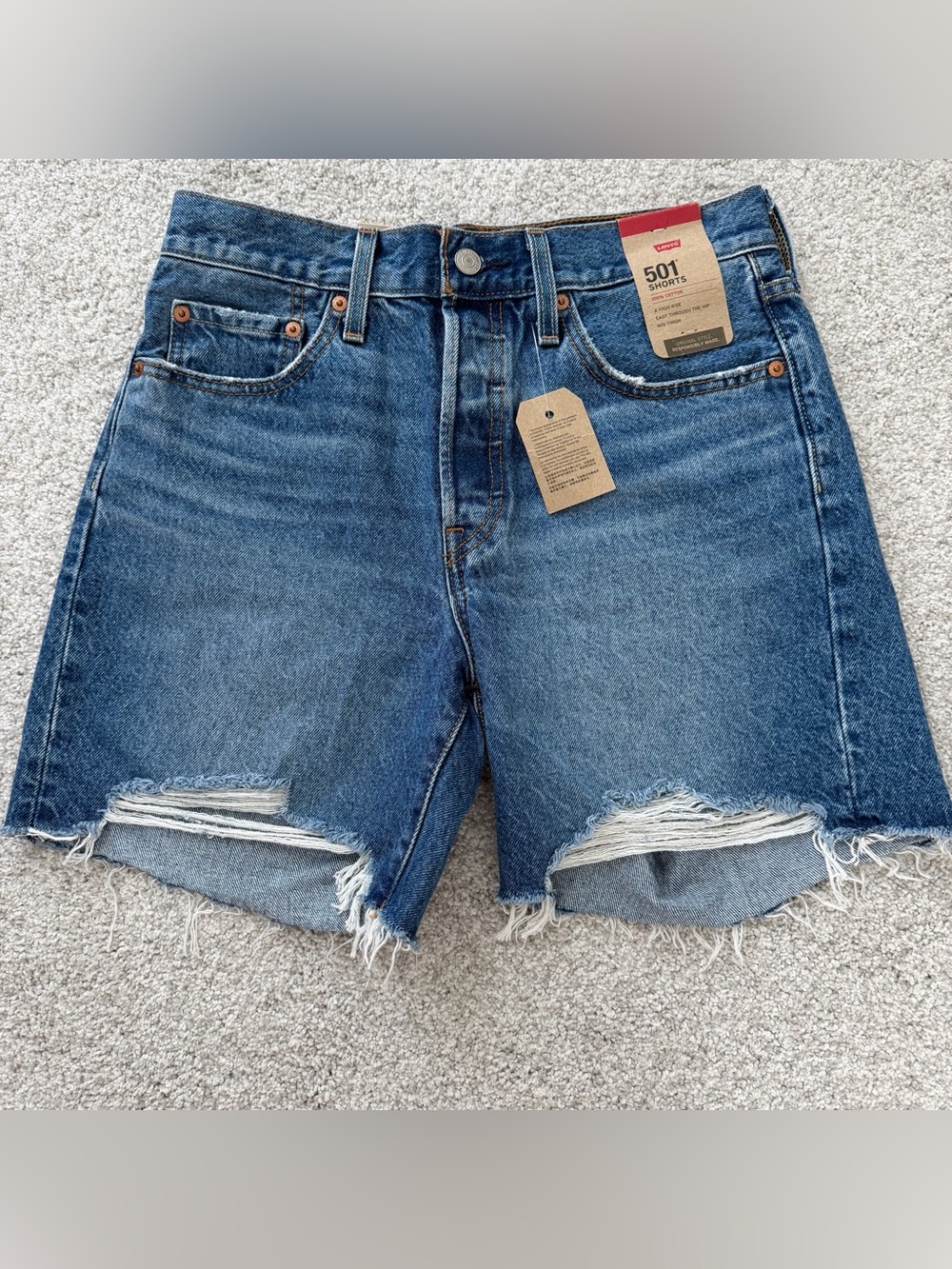 Levi’s 501 Shorts NEW size 27